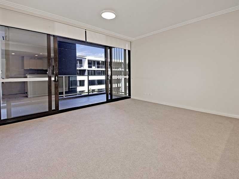 501/3 Waterways St, Wentworth Point NSW 2127