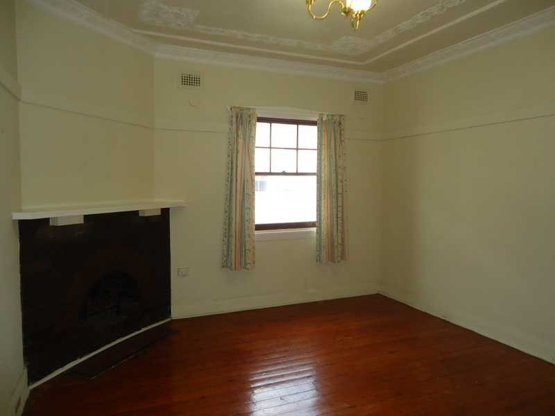 4/13 The Crescent, Homebush NSW 2140