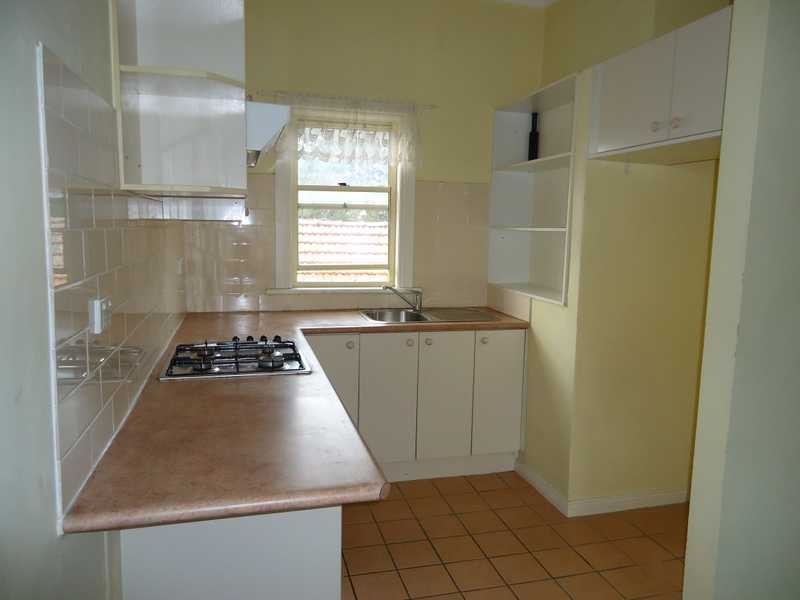 2/11 Gordon Street, Burwood NSW 2134