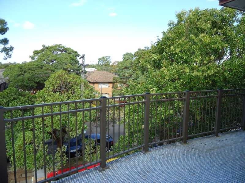 37 Henley Road, Homebush West NSW 2140