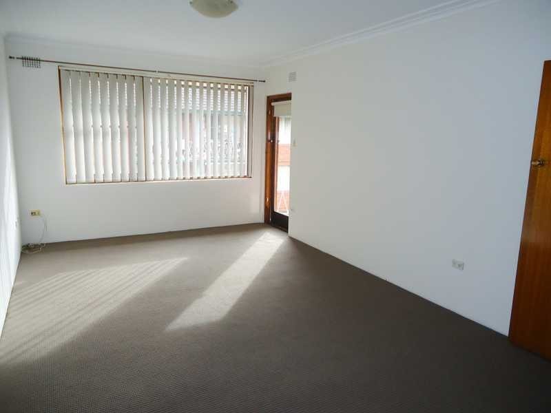 2/32 Russell St, Strathfield NSW 2135
