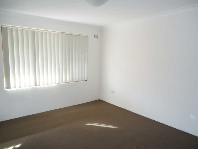 2/32 Russell St, Strathfield NSW 2135