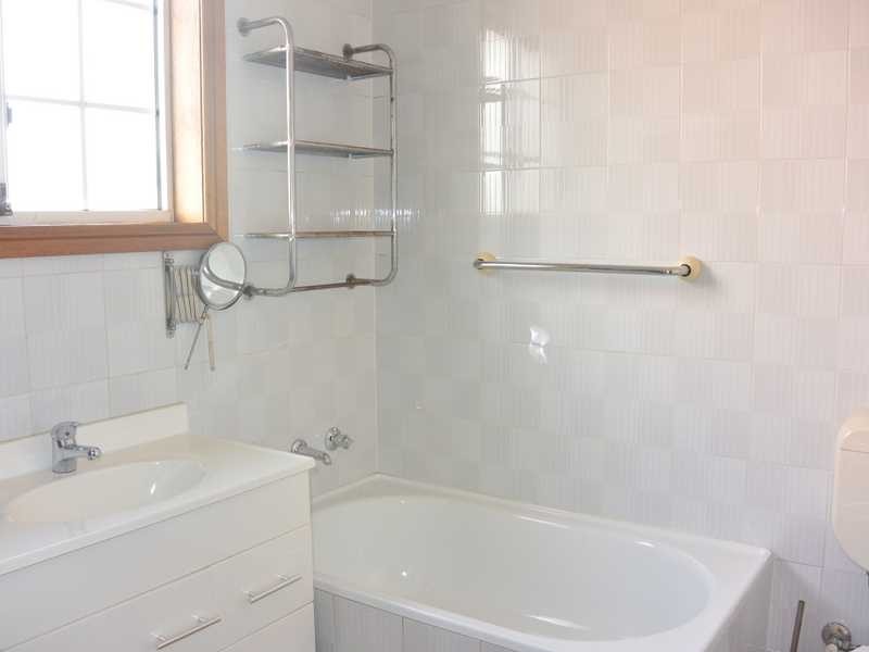 10D Moore Street, Cabarita NSW 2137