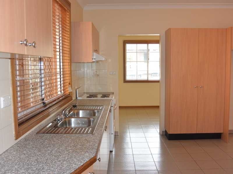 10D Moore Street, Cabarita NSW 2137