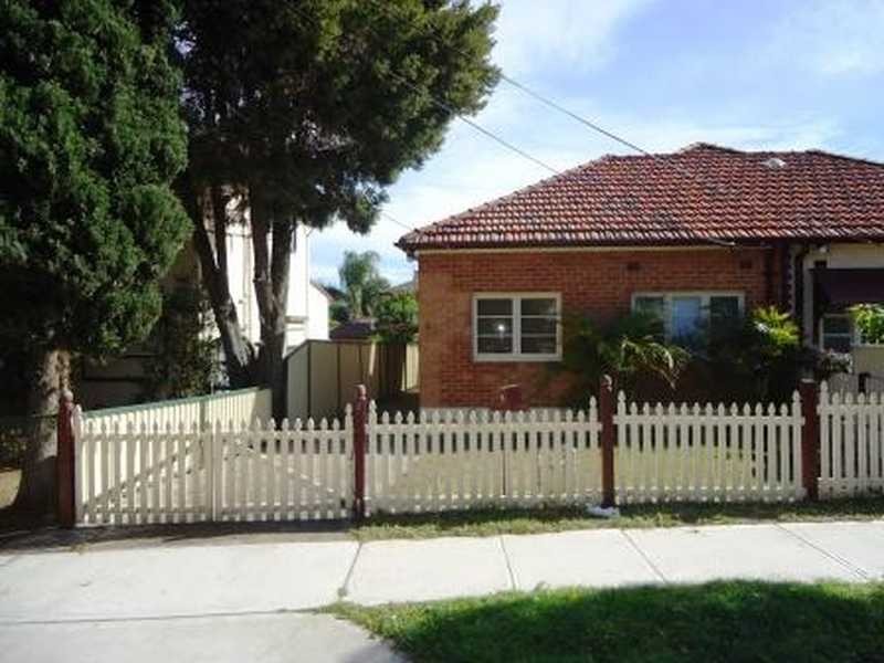 9 Bede Street, Strathfield South NSW 2136