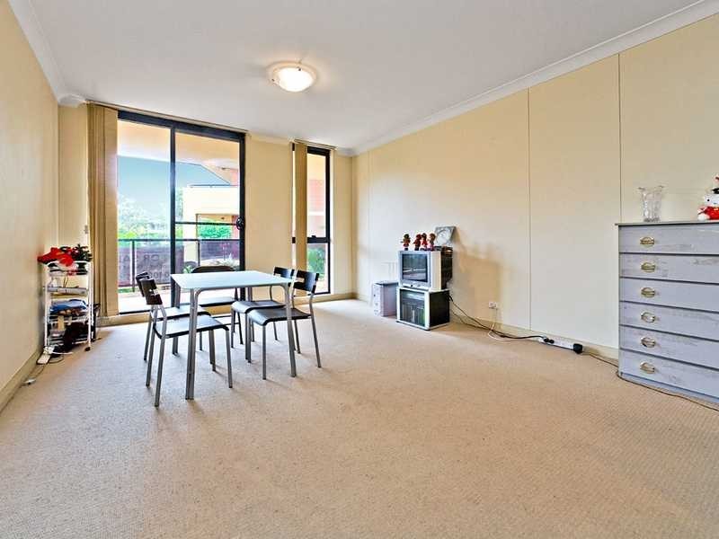 B/1-3 Beresford Road, Strathfield NSW 2135