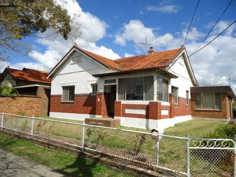 37 Underwood Road, Homebush NSW 2140