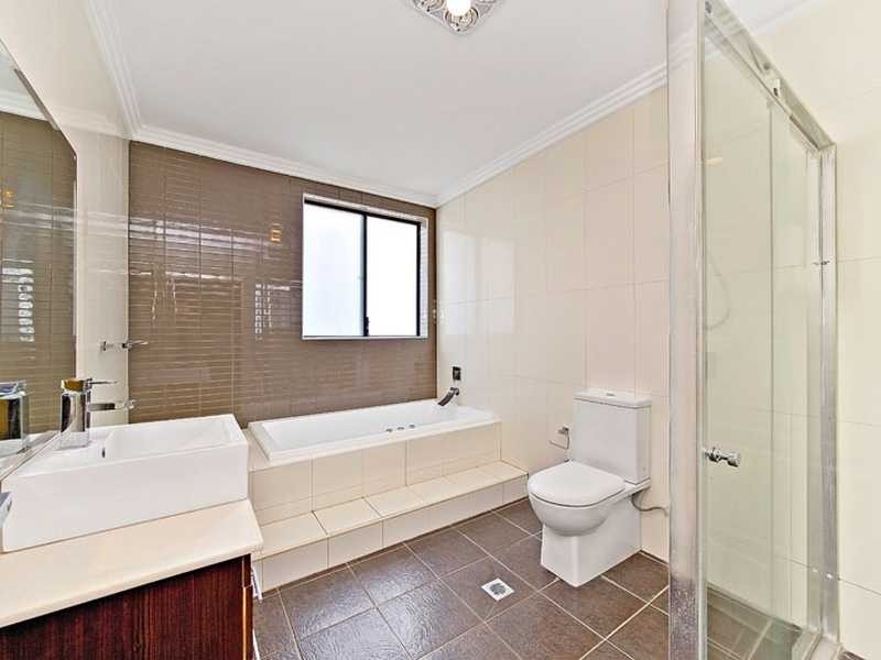 53A Lawford St, Greenacre NSW 2190