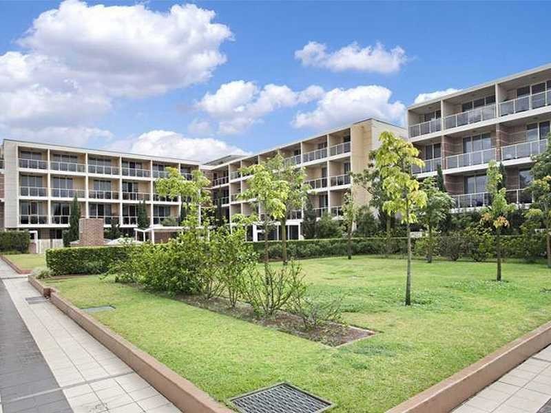 18 Day St, Newington NSW 2127