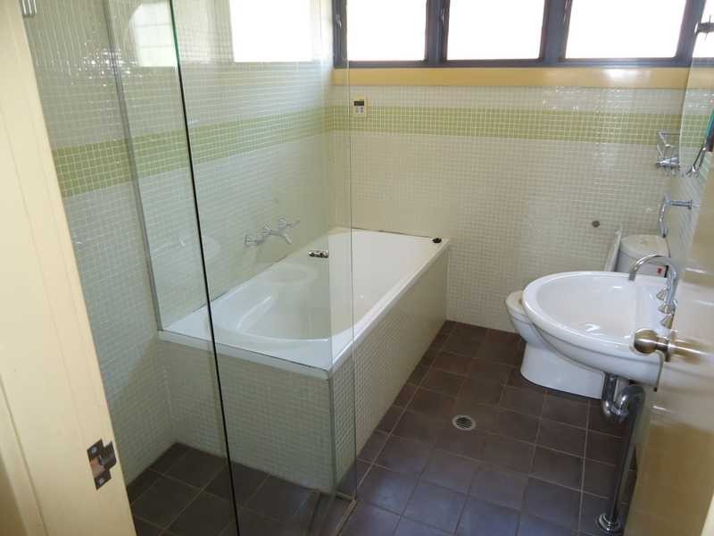 14 Bridge Rd, Homebush NSW 2140