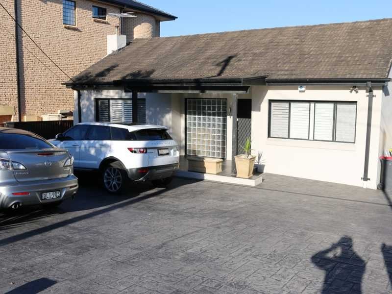 63 Maiden St, Greenacre NSW 2190