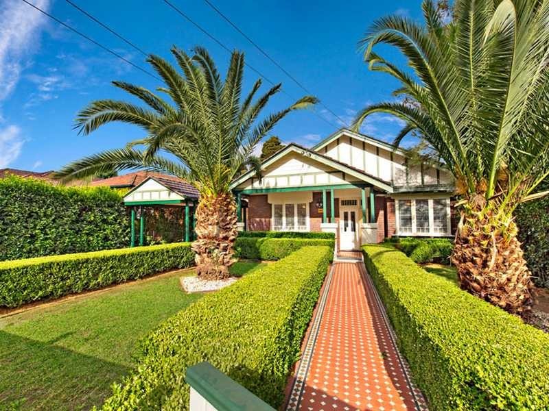 51 Blaxland Road, Rhodes NSW 2138