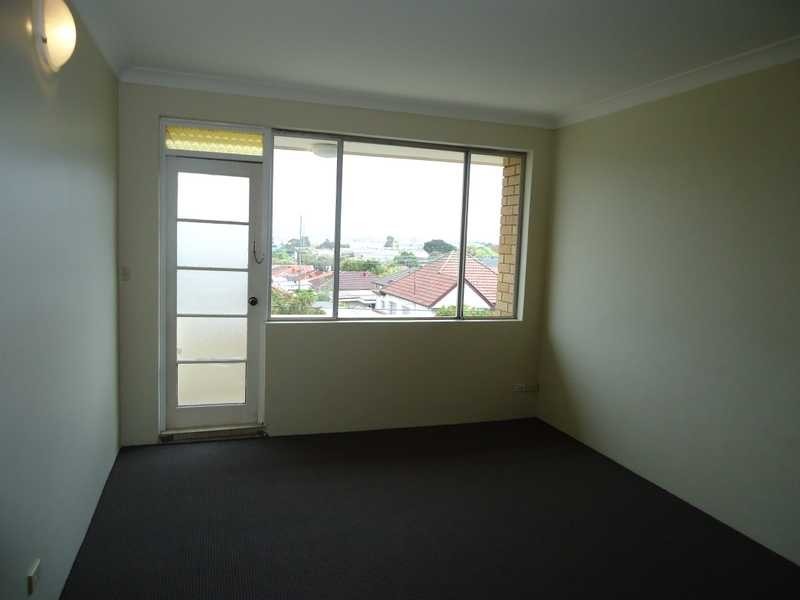 96 Yangoora Rd, Lakemba NSW 2195