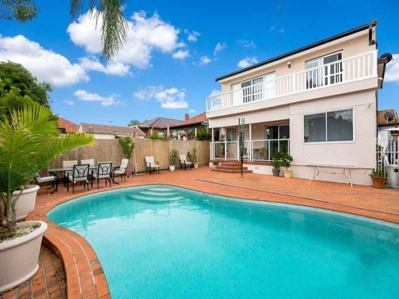 11 Paxton Avenue, Belmore NSW 2192