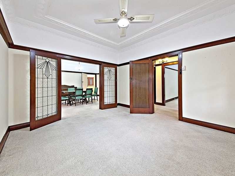 4 Monash Parade, Croydon NSW 2132