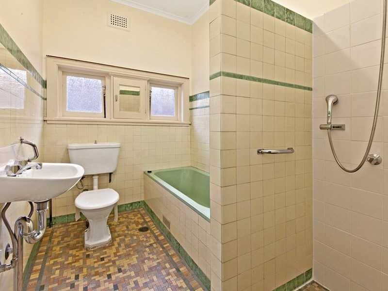 4 Monash Parade, Croydon NSW 2132