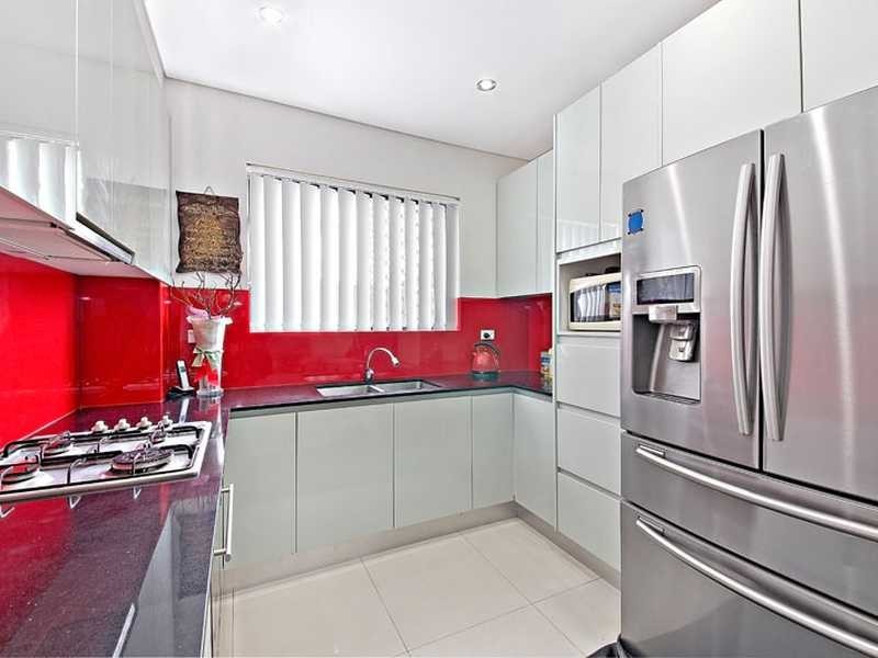 172A Juno Parade, Greenacre NSW 2190