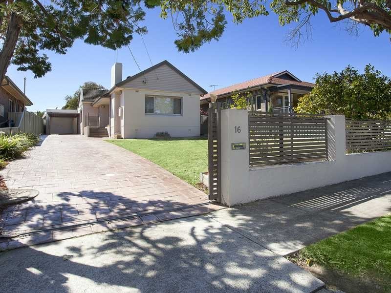 16 Robinson Street, Belfield NSW 2191