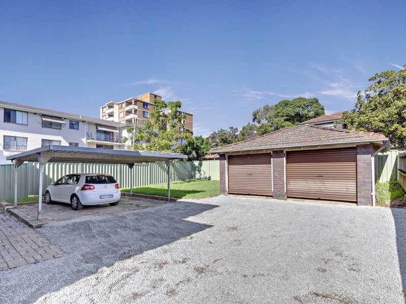 13 The Crescent, Homebush NSW 2140