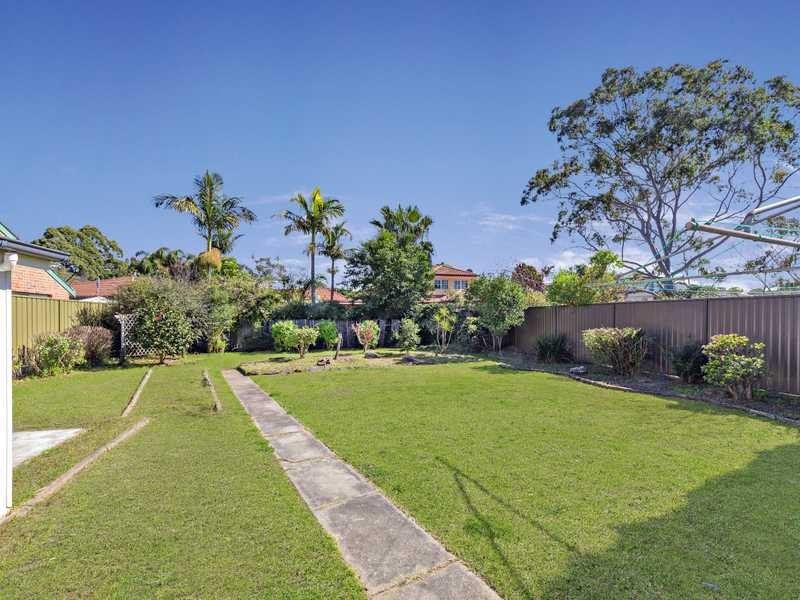 31 Boden Ave, Strathfield NSW 2135
