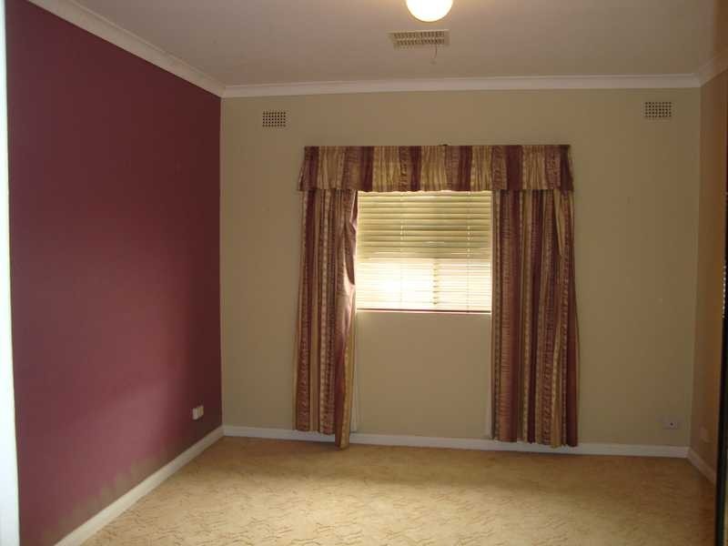 47 Loftus Crescent, Homebush NSW 2140