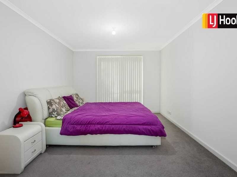 17 Spitz Ave, Newington NSW 2127