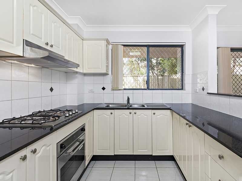 2/17-19 Henley Road, Homebush West NSW 2140