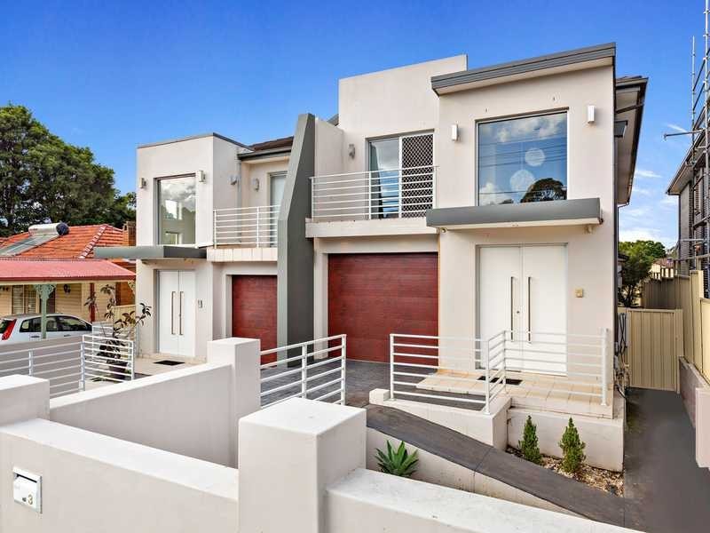 3 Binalong Road, Pendle Hill NSW 2145