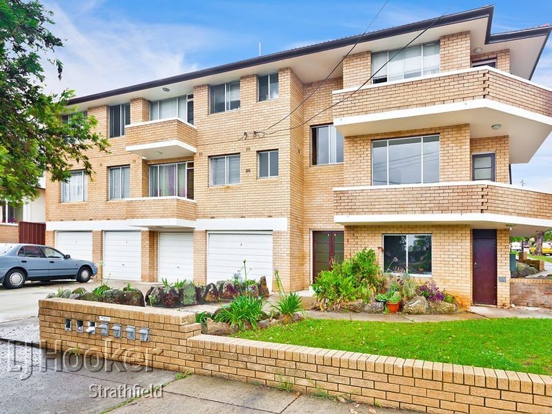 96 Yangoora Rd, Lakemba NSW 2195