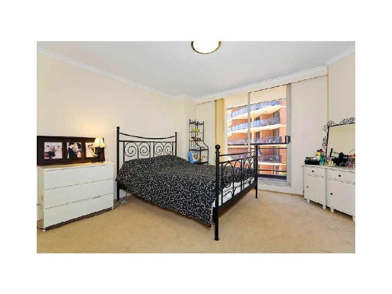 Strathfield NSW 2135