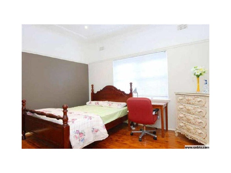 10-12 Belmore St, Burwood NSW 2134