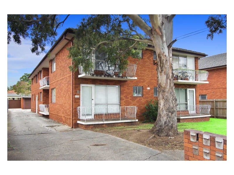 4/8 Mooney Street, Strathfield South NSW 2136
