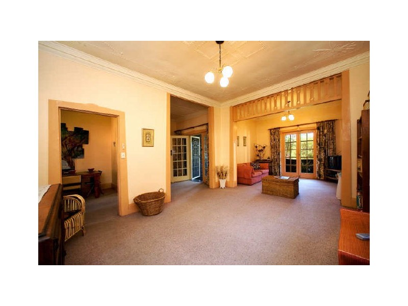 8 Leigh Avenue, Concord NSW 2137