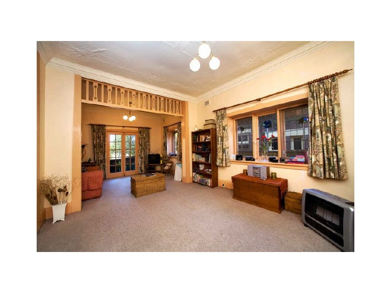 8 Leigh Avenue, Concord NSW 2137