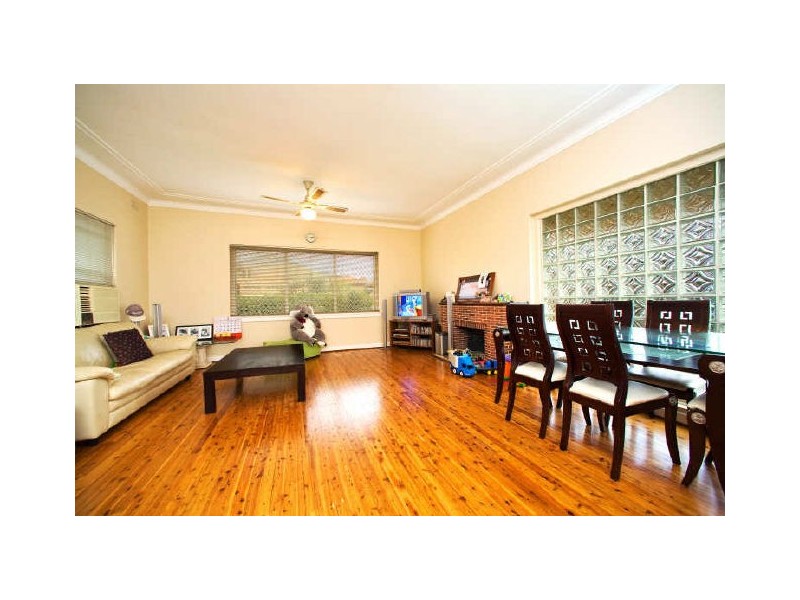 77 Punchbowl Road, Belfield NSW 2191