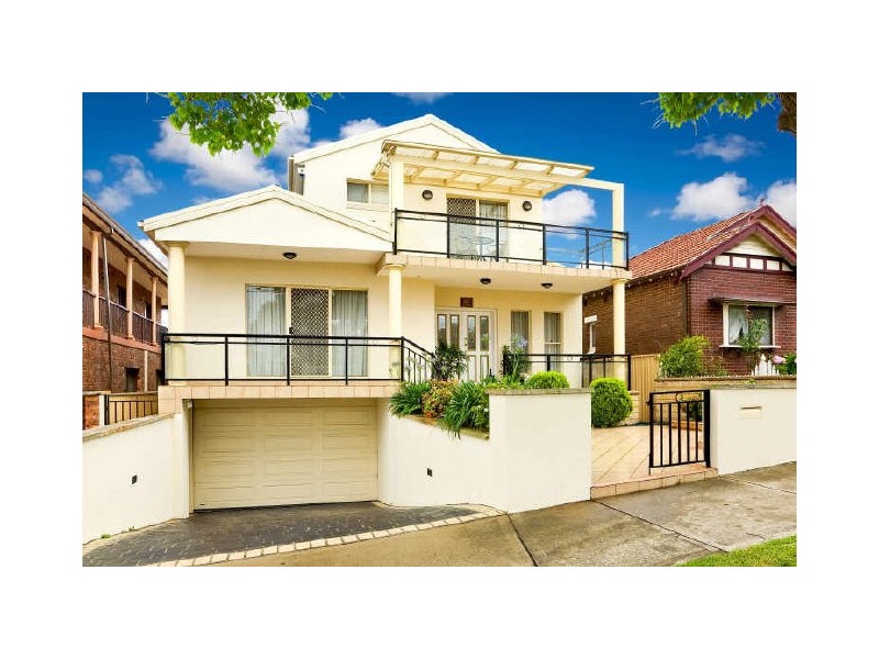 13 Manning Avenue, Strathfield South NSW 2136