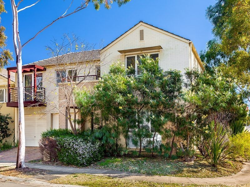 18 Konrads Ave, Newington NSW 2127