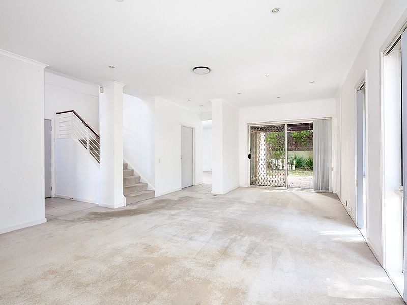 18 Konrads Ave, Newington NSW 2127