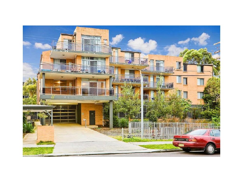 1/9-11A Samuel Street, Lidcombe NSW 2141