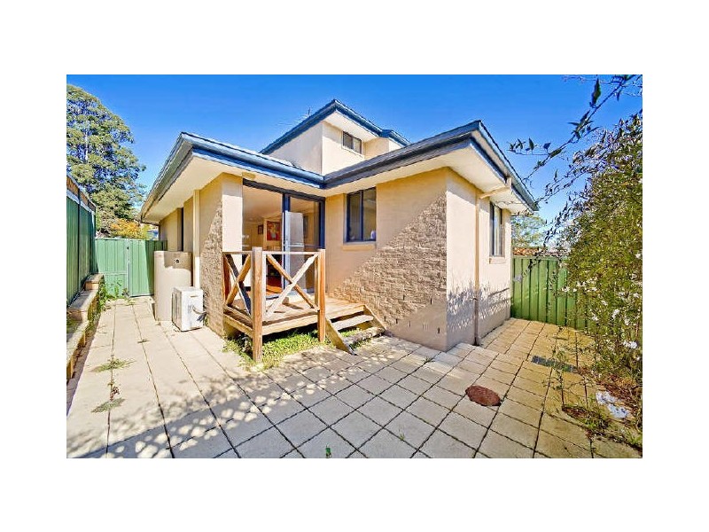 22A Birdsville Crescent, Leumeah NSW 2560