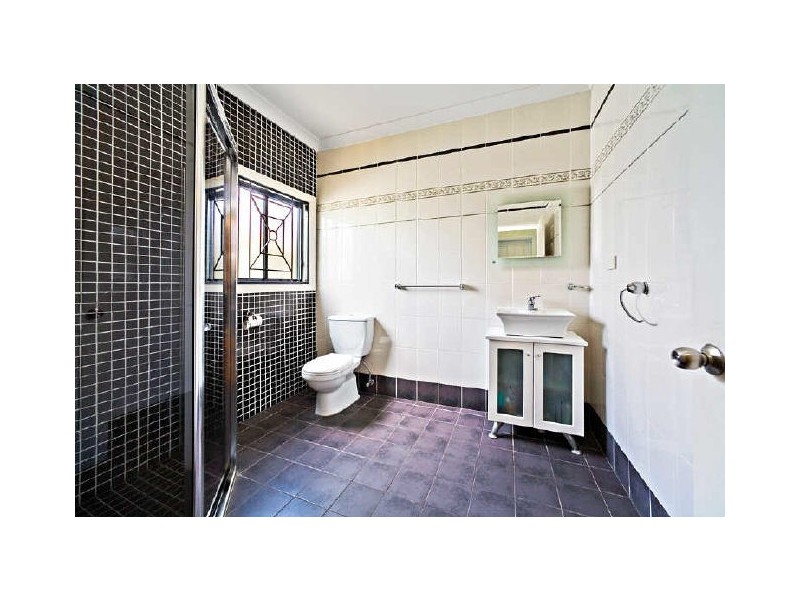 138 Rawson Road, Greenacre NSW 2190