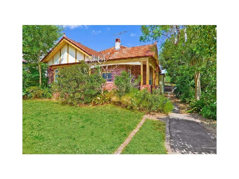 123 Wentworth Rd (Cnr Nicholson St), Strathfield NSW 2135