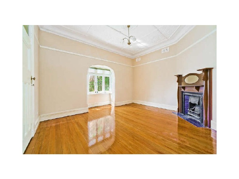 123 Wentworth Rd (Cnr Nicholson St), Strathfield NSW 2135