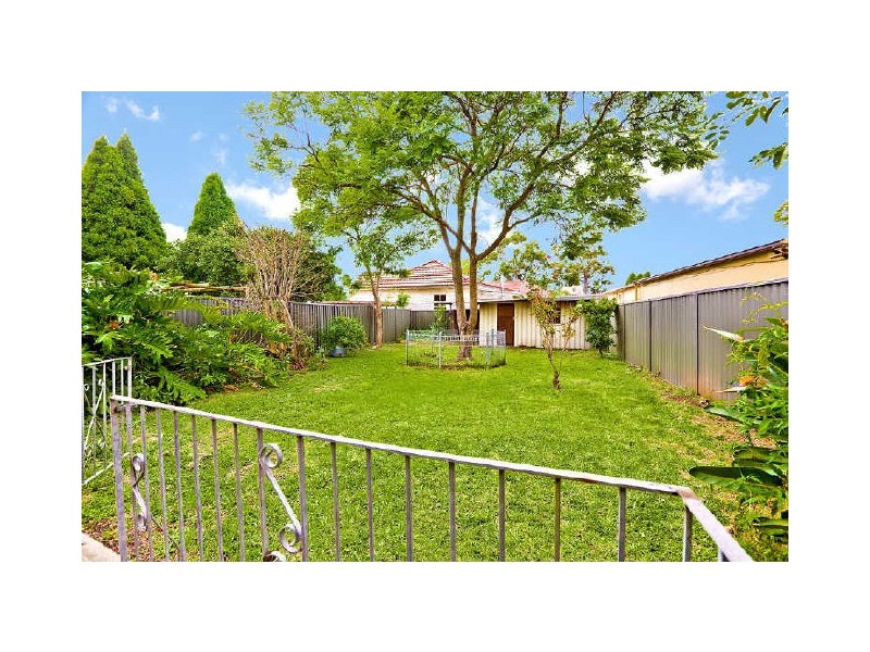 44 Portland Street, Croydon Park NSW 2133