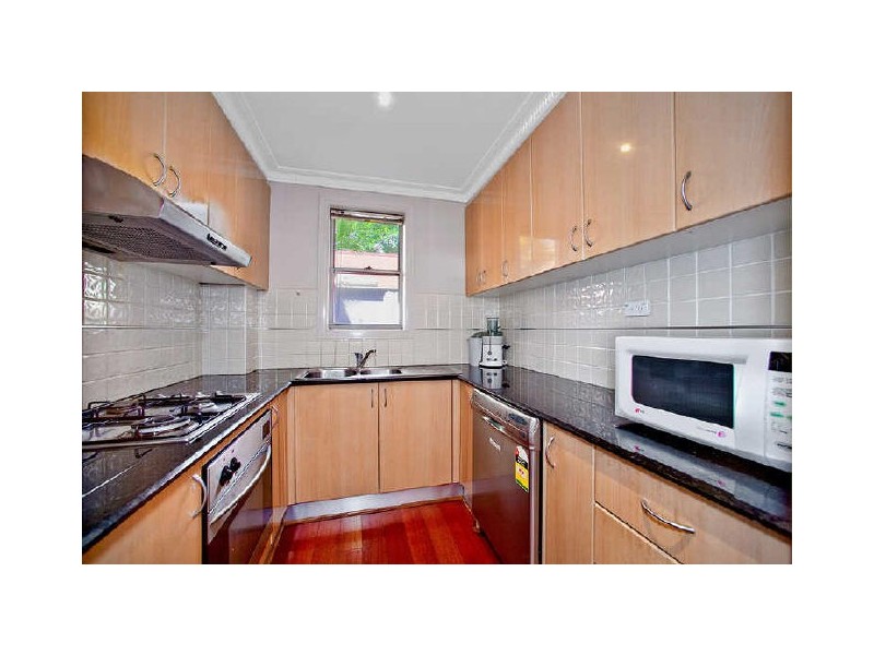 8/31 Mackenzie Street, Homebush NSW 2140