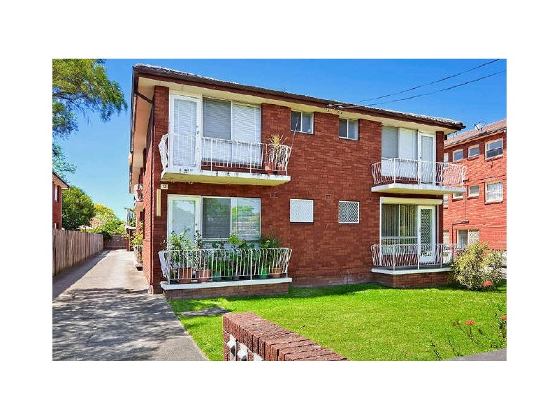 2/12 Mooney Street, Strathfield South NSW 2136
