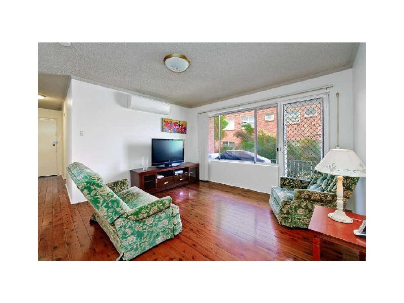 2/12 Mooney Street, Strathfield South NSW 2136