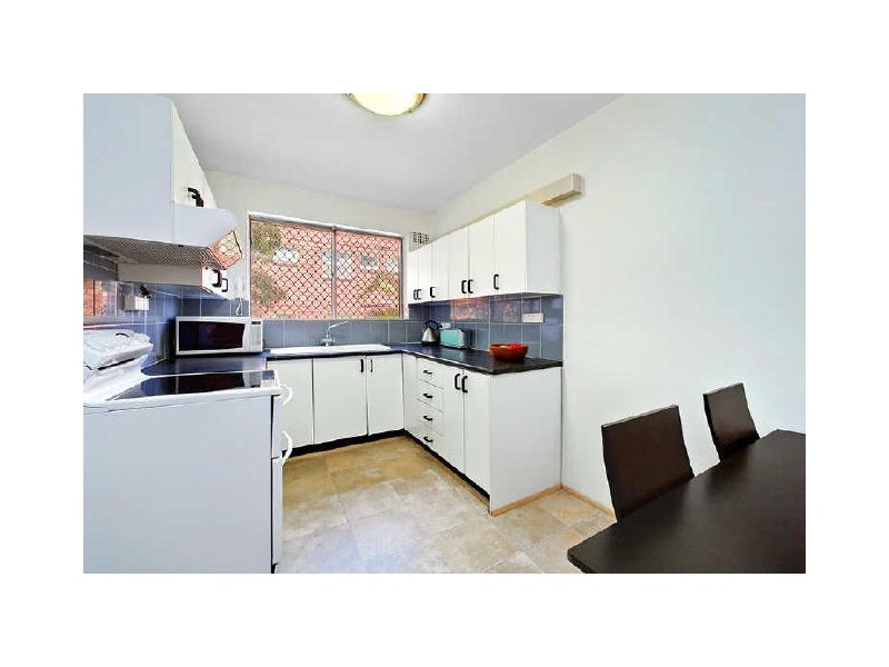 2/12 Mooney Street, Strathfield South NSW 2136