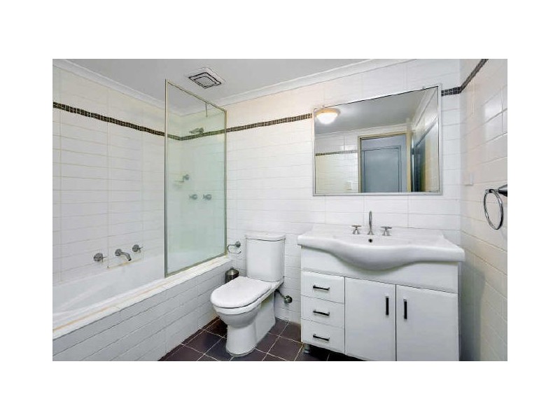 24/7-11 Bridge Road, Homebush NSW 2140