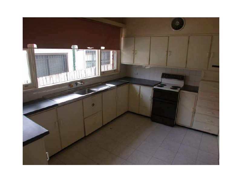 Dean St, Strathfield South NSW 2136